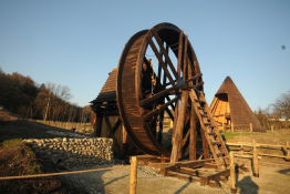 Złoty Stok Atrakcja Park tematyczny Średniowieczna Osada Górnicza 